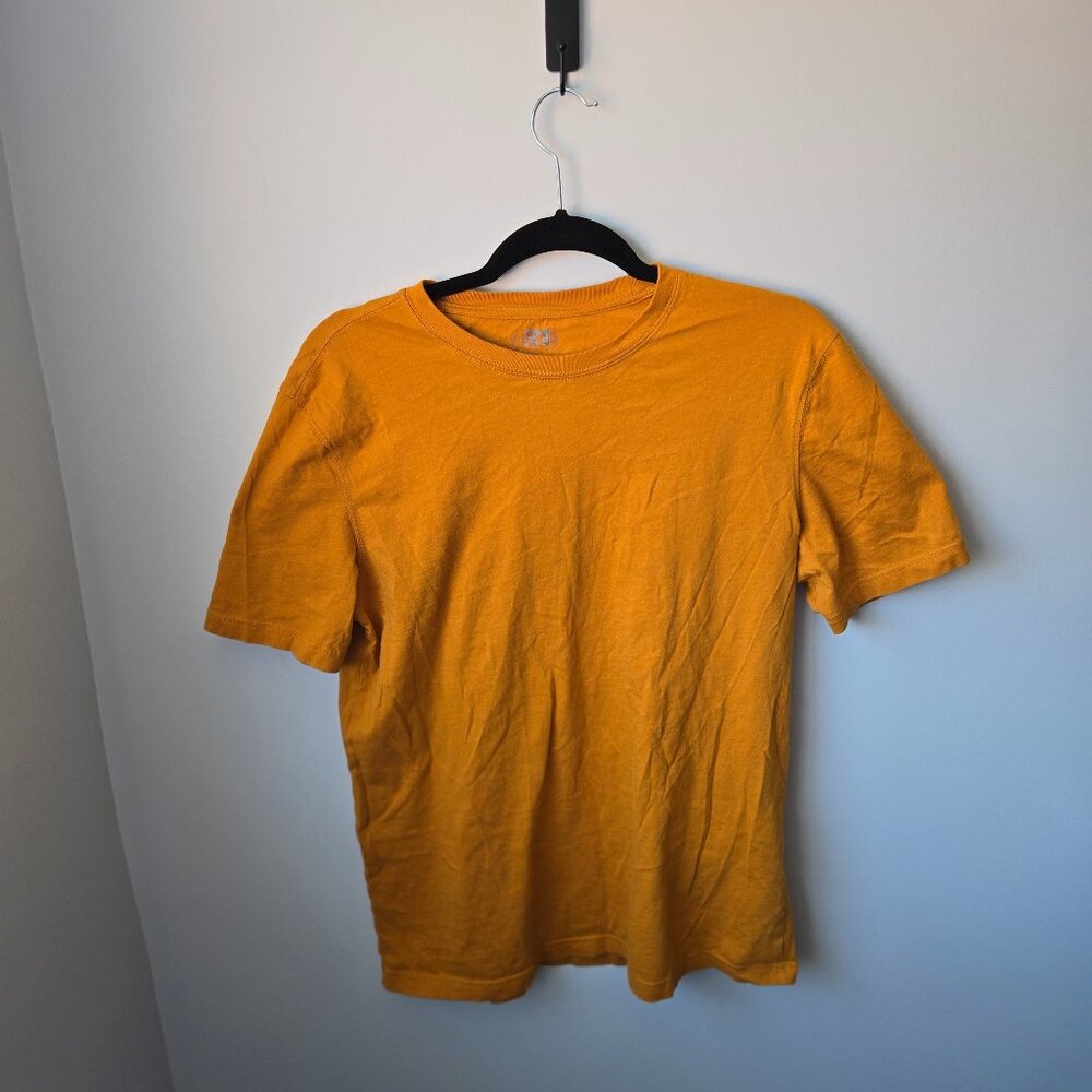 Yellow Le31 tee